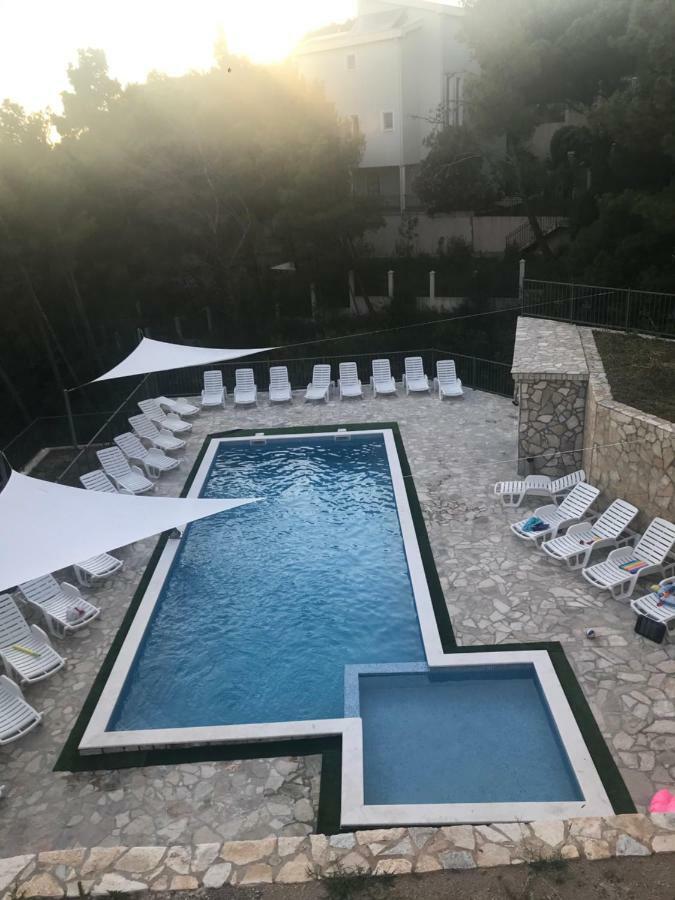 Villa Grand Bar Exterior photo